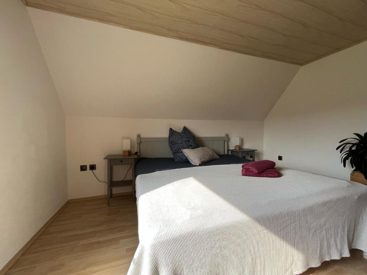 Schoene Wohnung In Ruhiger Laendlicher Lage Heidenheim  外观 照片